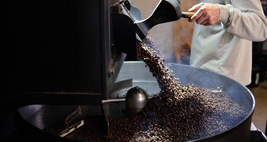 Warum frisch gerösteter Kaffee besser schmeckt – und woran du ihn erkennst